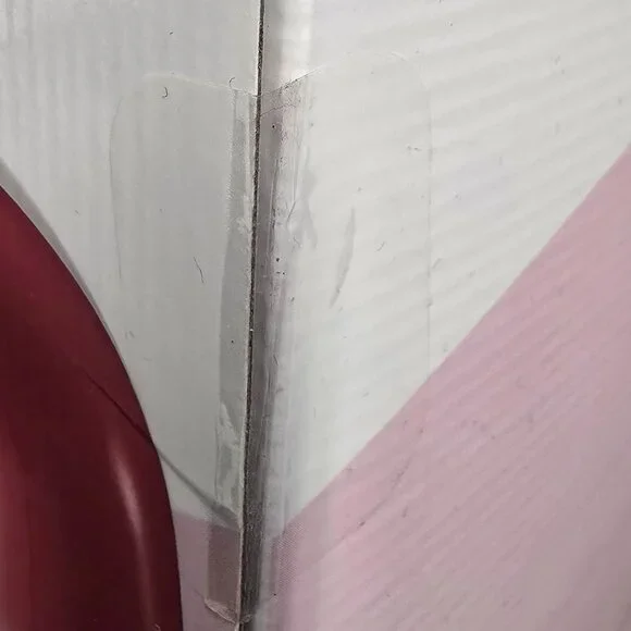 NEW - Cricut EasyPress Mini, Raspberry - Picture 3 of 3